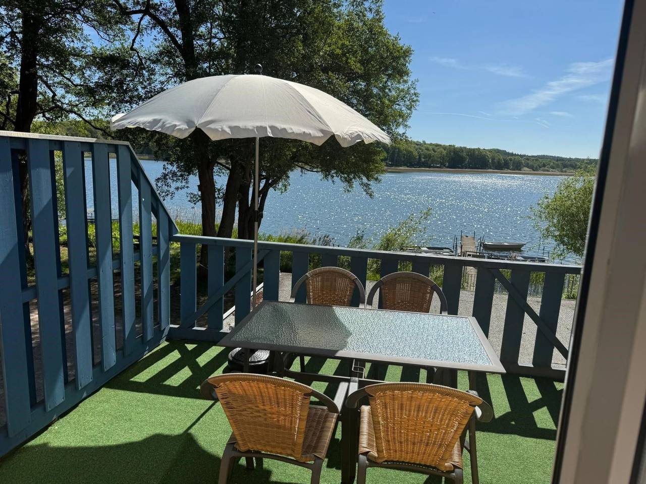 Ganze Wohnung, Charmante Ferienwohnung in Neukloster mit Terras in Neukloster, Nordwestmecklenburg (Wismar und Umgebung)