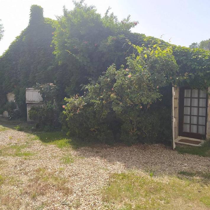 Gîte pour 4 personnes, avec jardin à La Clisse