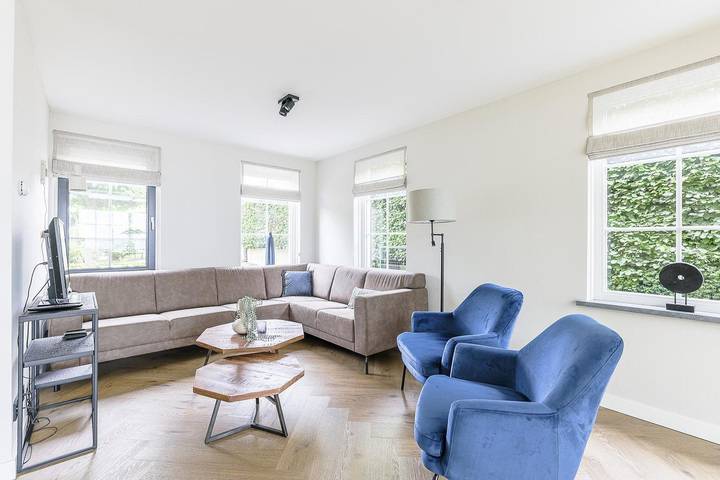 8-Personen-Deluxe- Ferienhaus mit Blick auf das Veluwemeer auf Familiensitz Nunspeet in Nunspeet, Veluwe
