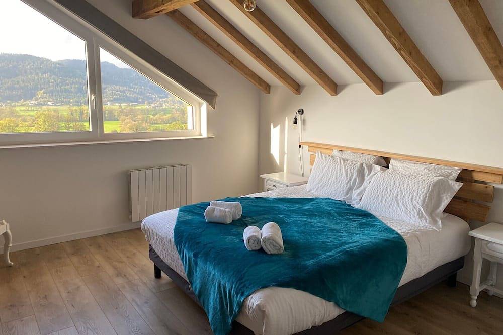 Spacious cottage for 10 in Vagney - Sauna, games, near Gérardmer in Vagney, Parc naturel régional des Ballons des Vosges