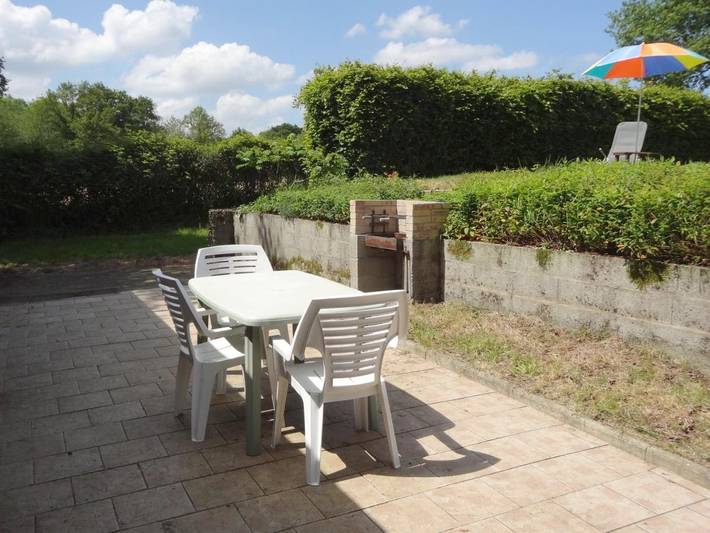 Location de vacances pour 2 personnes, avec jardin et vue à Romillé - 2