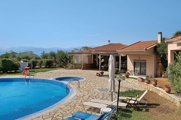 Villa „Ariadni“ in Marathiás in Fokida