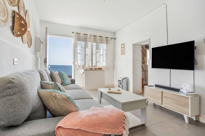 Apartamento entero, Apartamento Vacacional 'La Casita De La Playa' con Vista al Mar, Wi-Fi y Aire Acondicionado in Puerto Lajas, Puerto del Rosario
