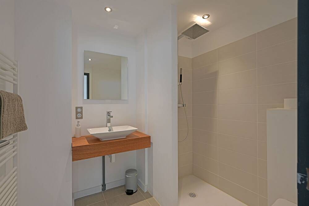 Villa Alta Vista - 10 people - Swimming pool, Clim and View in Villeneuve-lès-Avignon, Nimes region