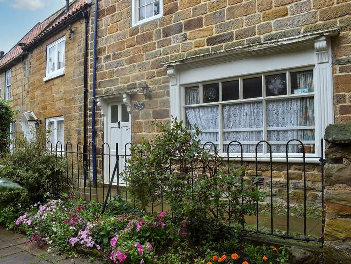 Cottage for 7 people, with Garden in Robin Hood's Bay