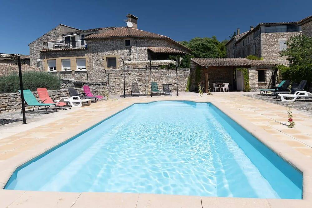 Gîte piscine** Chez Mémé de la Maréchale in Orgnac-l'Aven, Ardèche
