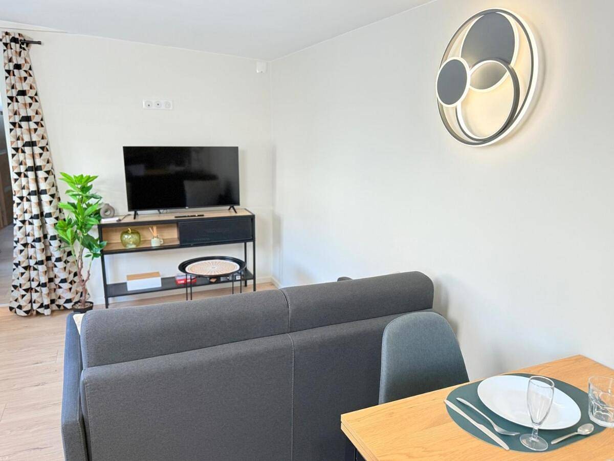 Appartement entier, One-Bedroom Apartment in Haguenau, Nord de l'Alsace