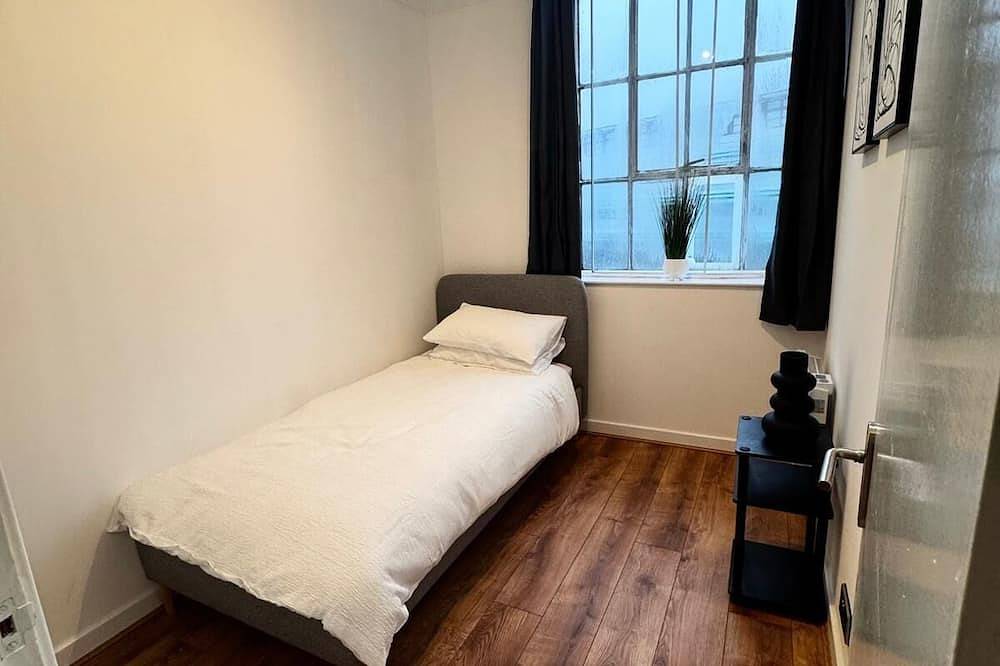 Entire apartment, Durrant Apartment by Stays Accommodation in Chelmsford, Essex