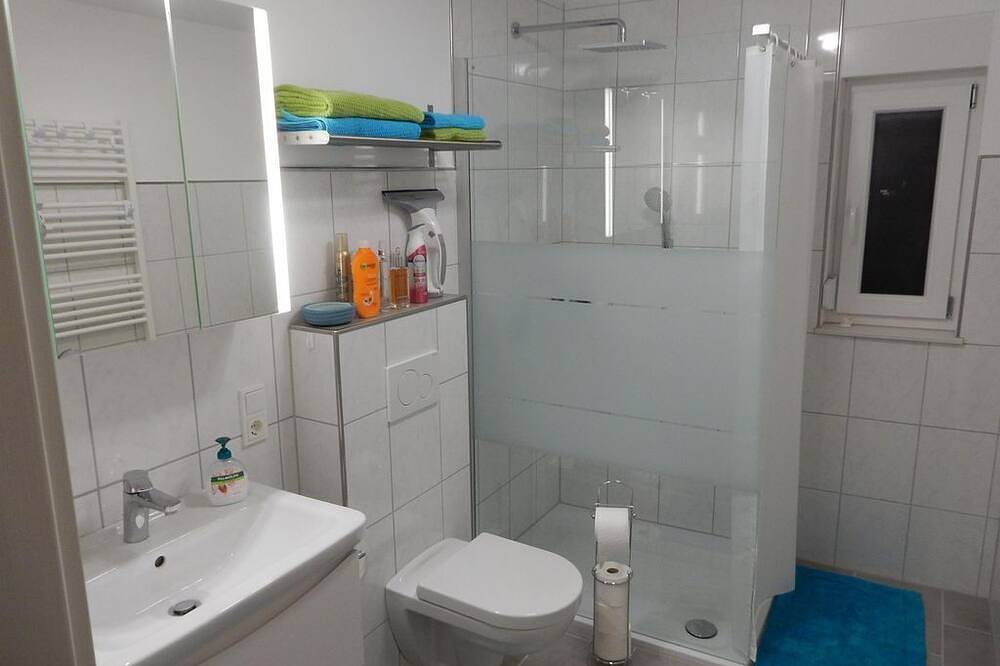 Ferienwohnung Engel - Bungalow / Fewo, Dusche, Wc, 1 Schlafraum in Schweich, Moseleifel