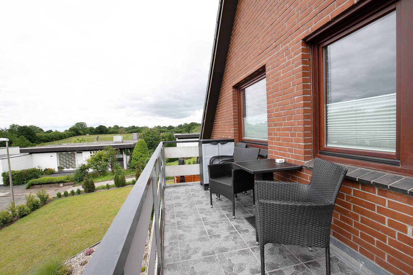 Hel leilighet, Apartment 'Ferienwohnung Mürwik' with Shared Garden, Balcony and Wi-Fi in Mürwik, Flensburg