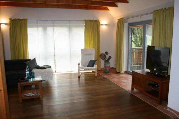 Ferienwohnung für 7 Personen, mit Balkon und Terrasse sowie Garten und Ausblick in Ostercappeln - 3