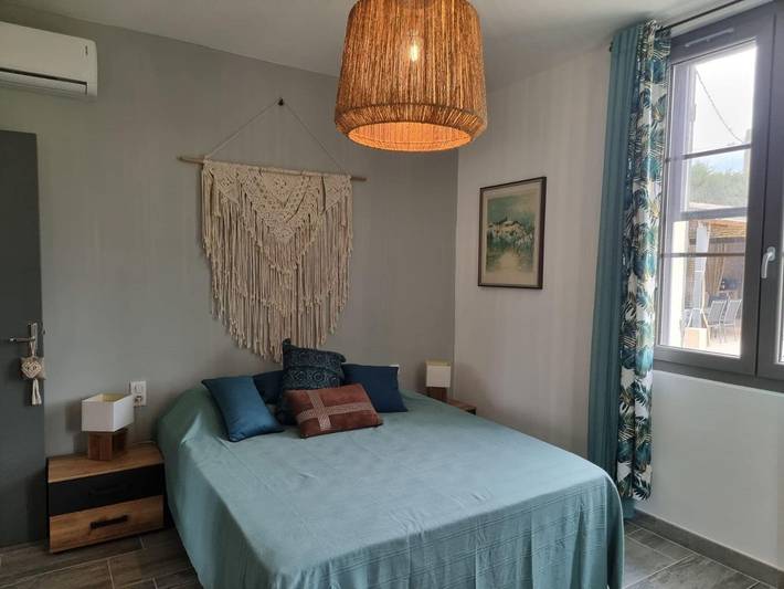 Encantadora casa de vacaciones con piscina privada in Maillane, Region de Arles