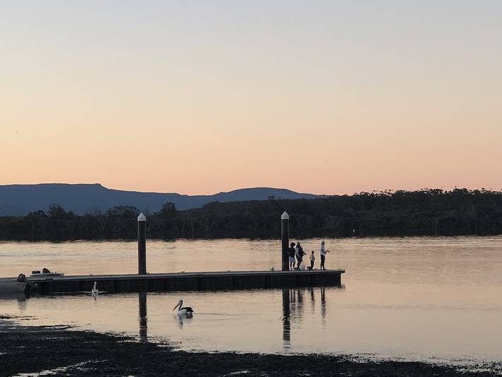 Cottage for 7 people, with garden and pool as well as balcony, with pets in South Coast NSW