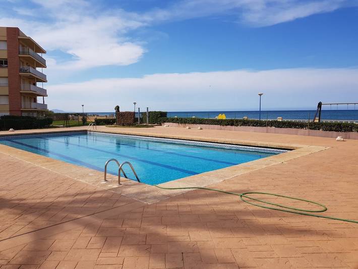 Vakantiewoning voor 6 personen, with balkon and tuin as well as zwembad in Dénia