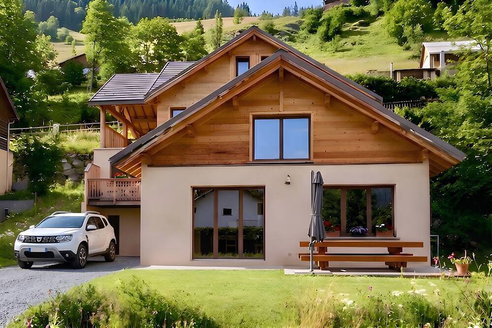Ganze Wohnung, Casa-Grand Laus: Duplex familial, sauna et jacuzzi in Abriès, Queyras