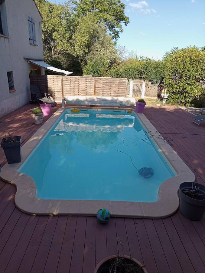 Gîte pour 5 personnes, avec jardin et piscine à Saint-Drézéry - 4