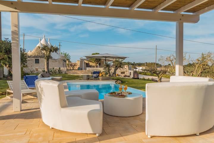 Casa de vacaciones 'Trulli Terralunga' con piscina y Wi-Fi in Martina Franca, Provincia de Taranto