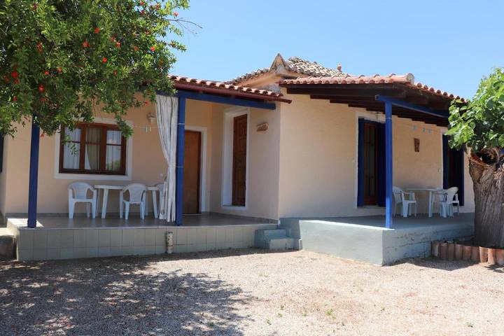 Ferienhaus für 5 Personen, mit Terrasse und Garten sowie Ausblick auf den Peloponnes - 3