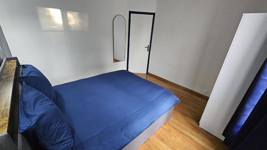 Location de vacances pour 7 personnes, avec vue et jardin à Drancy - 2