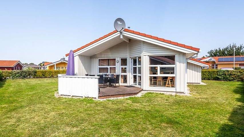 Ferienhaus für 6 Personen, mit Terrasse und Whirlpool sowie Sauna und Garten in Grömitz - 3