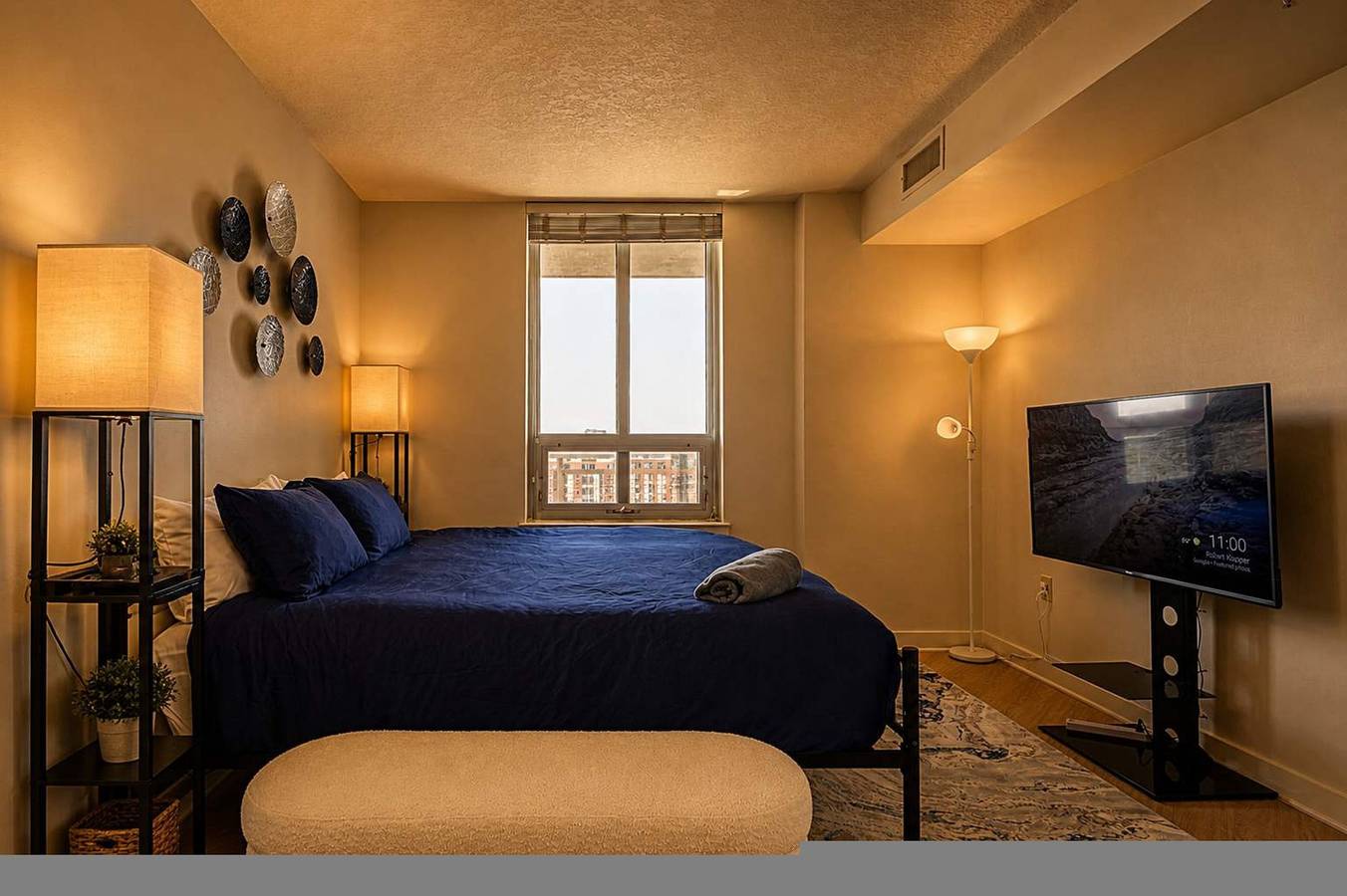 Apartamento entero, Downtown Silver Spring Walkable Metro Skyline Balcony Corner Suite | Luxe Pad in Silver Spring (Maryland), Maryland