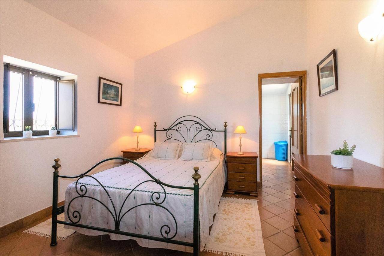 Three-Bedroom House in Algoz e Tunes, Distrito de Faro