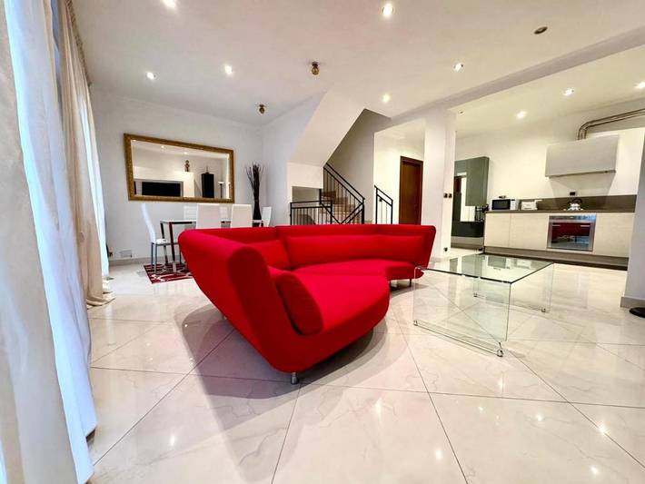 Casa vacanza per 6 persone, con Balcone e Terrazza nonché Giardino a Guidonia Montecelio