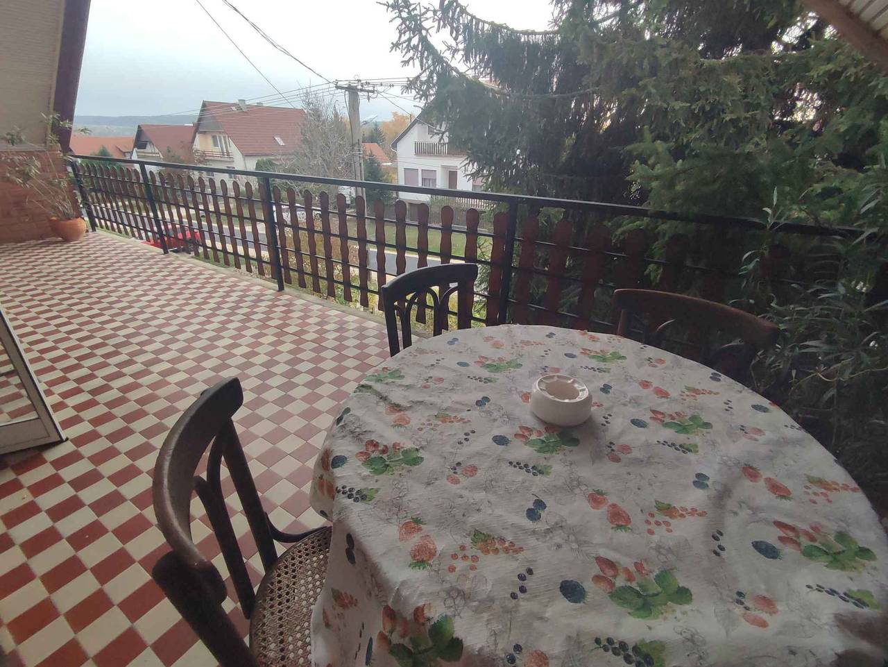 Ganze Ferienwohnung, Ferienwohnung in ruhiger Lage mit Wanderweg in der Nähe  in Balatonföldvar, Plattensee Südufer