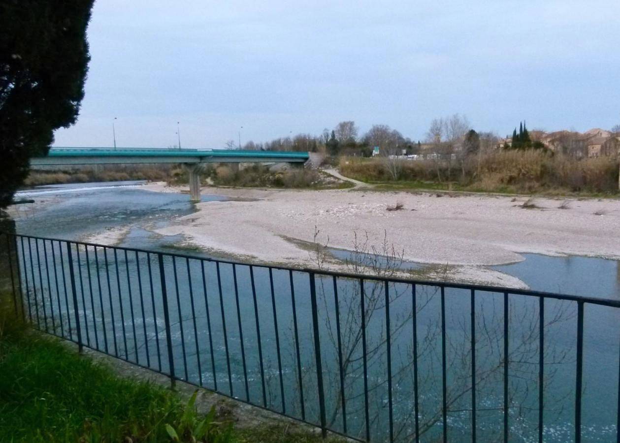 Appartement entier, Appartement au pied du gardon. in Remoulins, Région de Nîmes