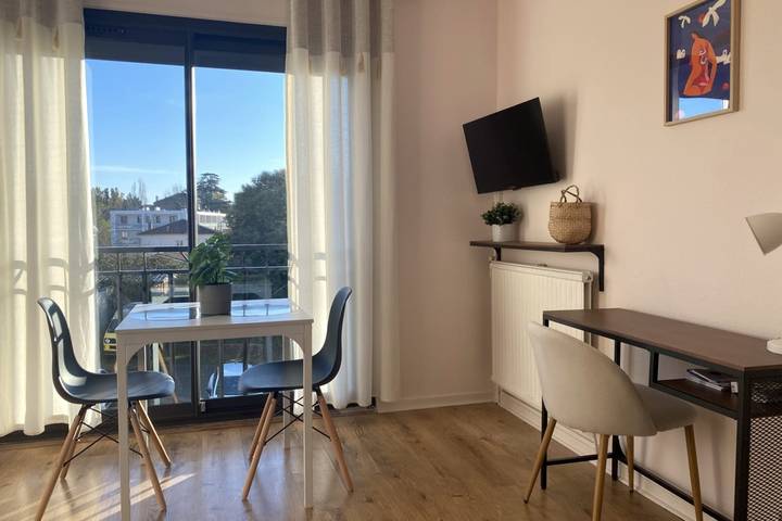 Gîte pour 2 personnes, adapté aux familles à Talence