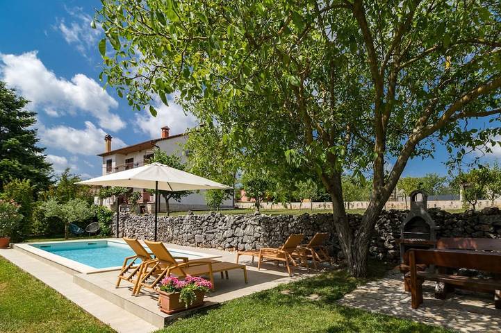 Maison de vacances pour 4 personnes, avec jardin et piscine - 1
