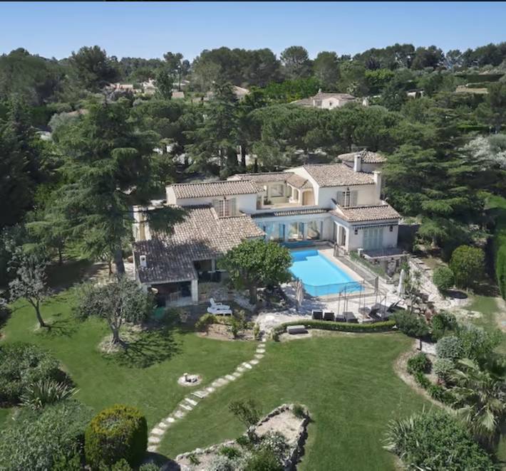 Villa pour 18 personnes, avec Balcon ainsi que Terrasse et Jardin à Mouans-Sartoux