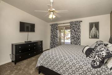 Vacation House for 6 Guests in Lake Havasu City, Arizona, Picture 3