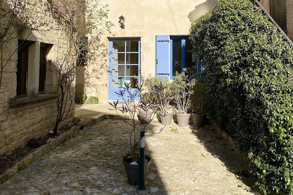 Charmante maison de village au coeur du Luberon in Cucuron, Parc naturel régional du Luberon