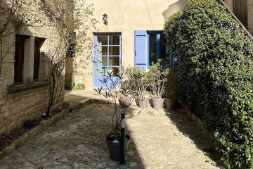 Location de vacances pour 7 personnes, avec terrasse à Cucuron