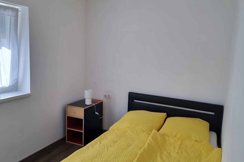 Ferienwohnung in beste Lage mit Pool in Balatonmariafürdö, Plattensee Südufer