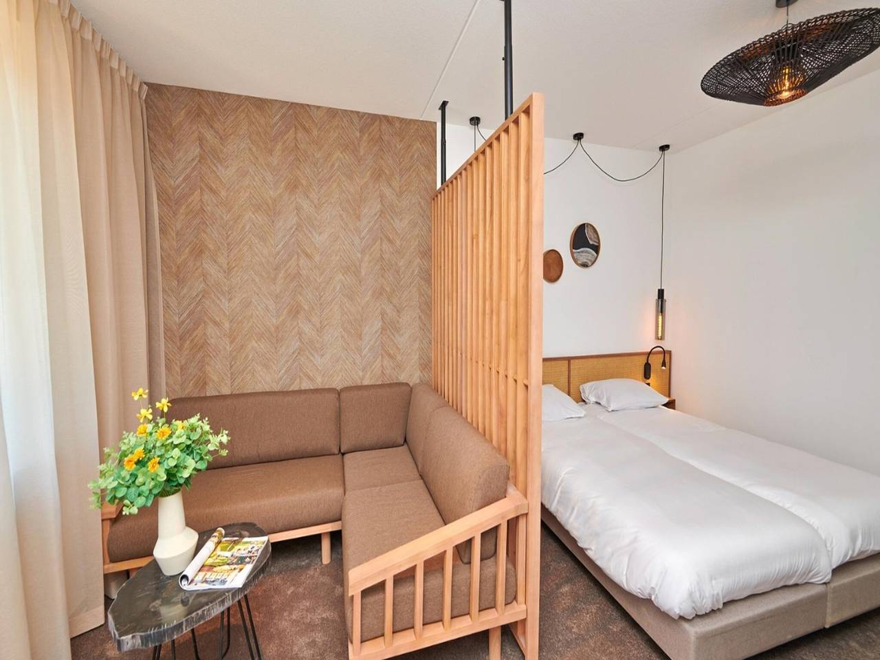 Geheel appartement, Hotelkamer met uitzicht op het meer, 2p in Thorn in Thorn, Limburg