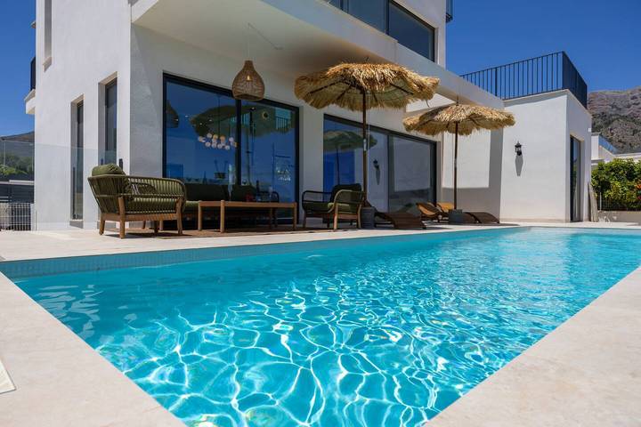 Luxury Pool Villa by Fidalsa in Polop de la Marina, Costa Blanca