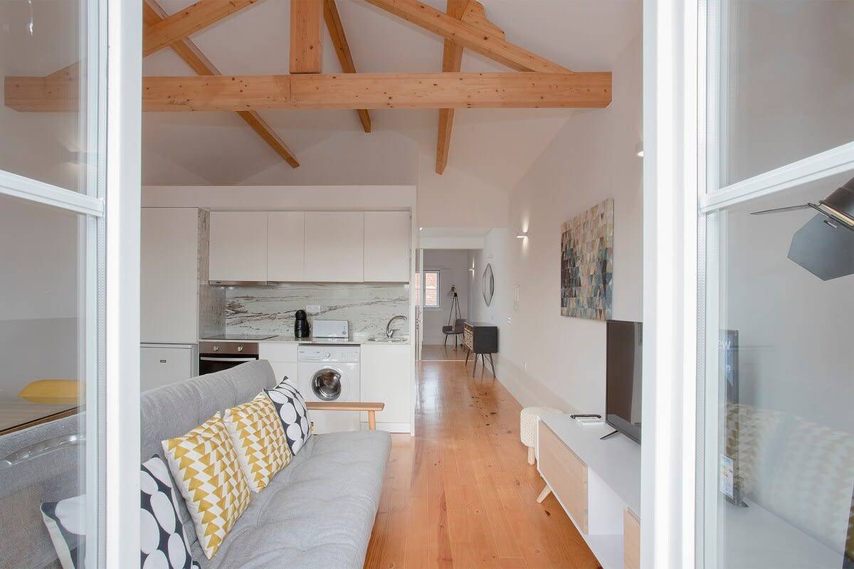 Apartamento inteiro, Apartamento de férias para 3 pessoas com jardim in Cedofeita, Porto