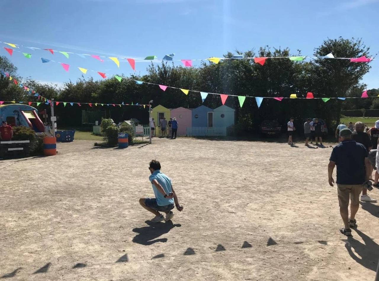 Camping 4 étoiles - Piscine  - ccaffhi in Quettehou, Región de Cherbourg