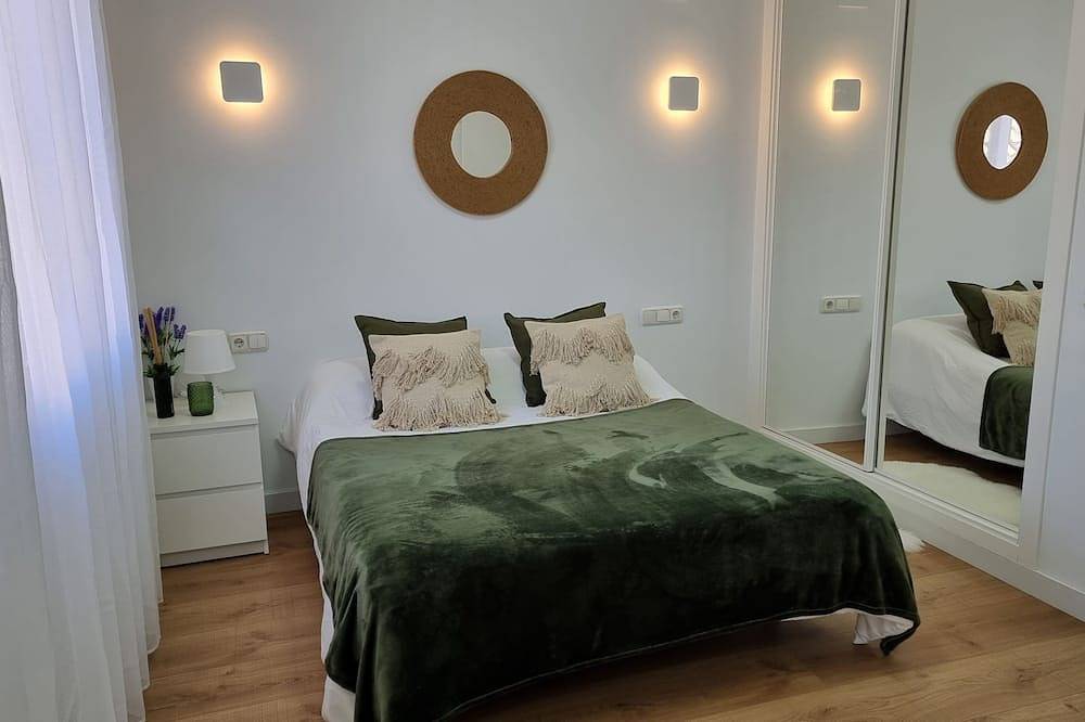 Villa \"casa Ohana\" con Vistas al mar , Wi-fi y Aire Acondicionado in Los Pacos, Fuengirola