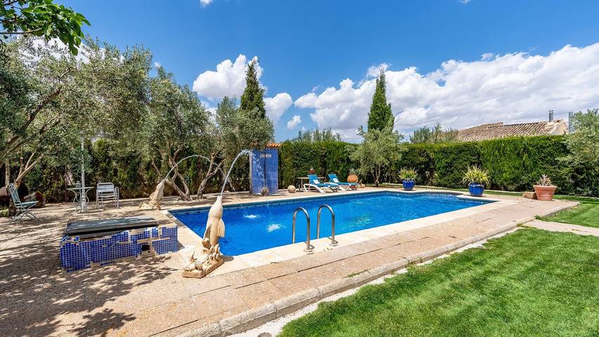 Holiday rental for 14 people, with Balcony/Terrace in Baza