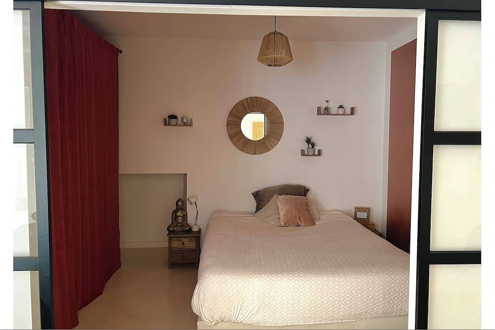 Ganze Wohnung, Apartment close to the sea in Montblanc, Mittelmeerküste (Frankreich)