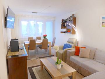 Gîte pour 3 personnes, avec balcon à Randogne