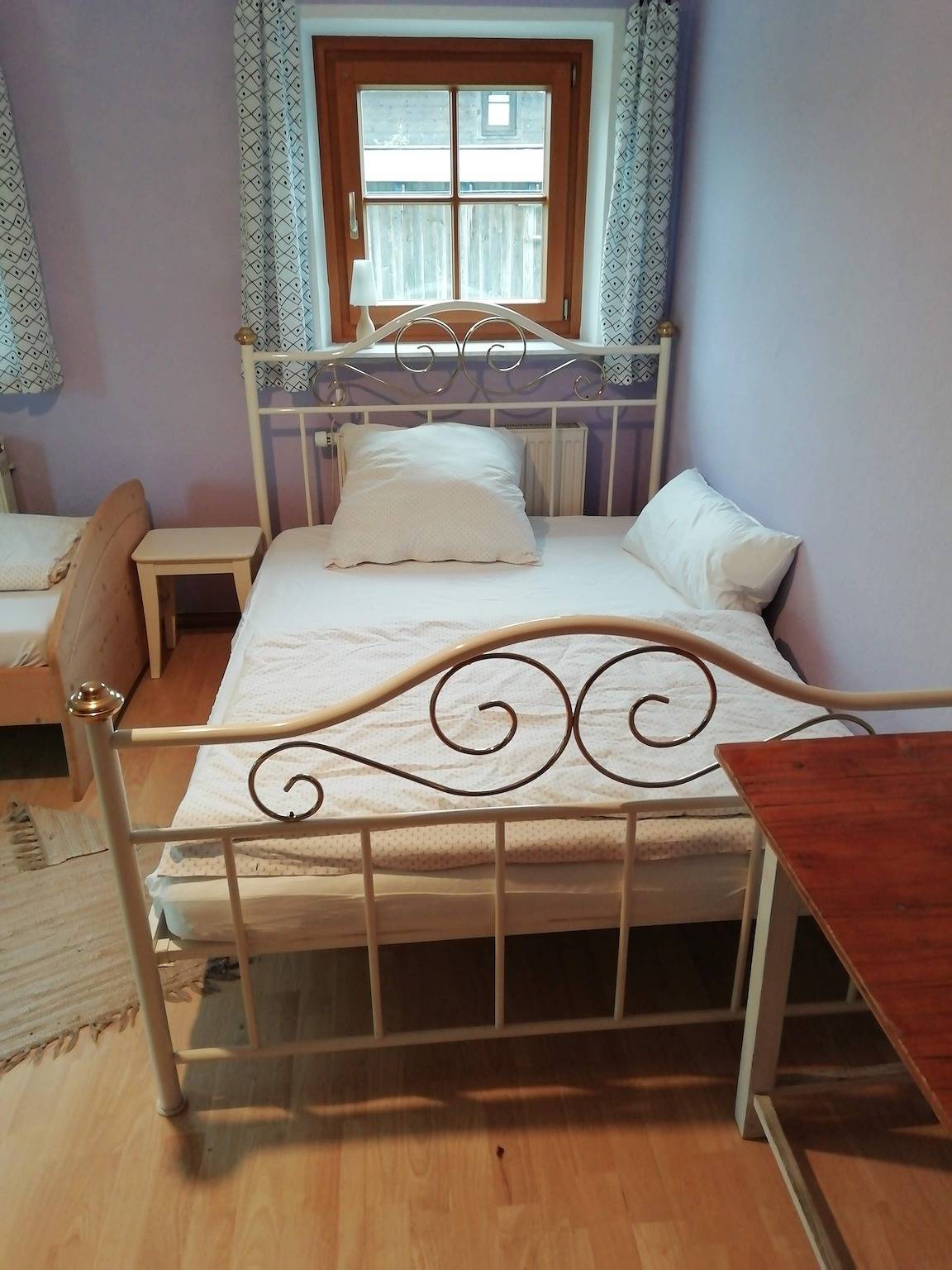 Ganze Ferienwohnung, Haus am Wassererweg 3 - Ferienwohnung 65m². 1-4 Pers., 2Sz, Bad Wc mit Terrasse in Bischofswiesen, Berchtesgadener Alpen