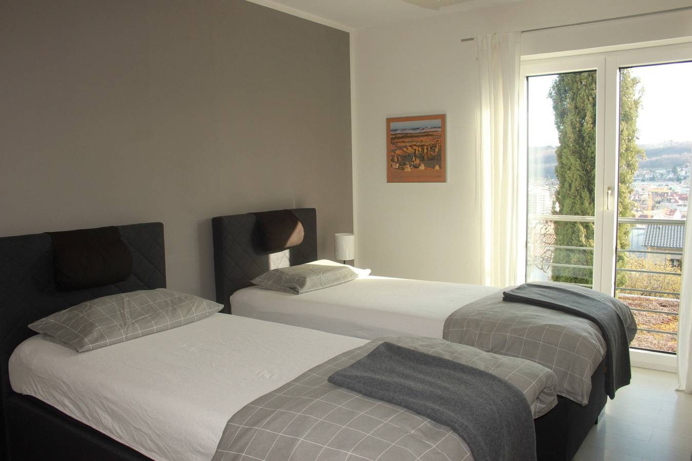 Ganze Wohnung, Apartment '2-Raum-A43 mit Küche', Gemeinschaftsgarten & Wlan in Lörrach, Südschwarzwald