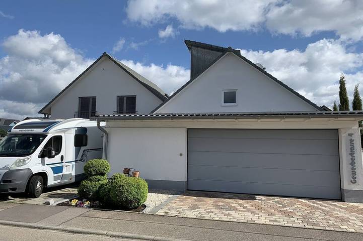 Appartement de vacances pour 4 personnes, avec jardin, animaux acceptés