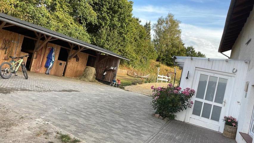 Ferienwohnung für 2 Personen, mit Terrasse und Garten sowie Ausblick in Wesertal - 3