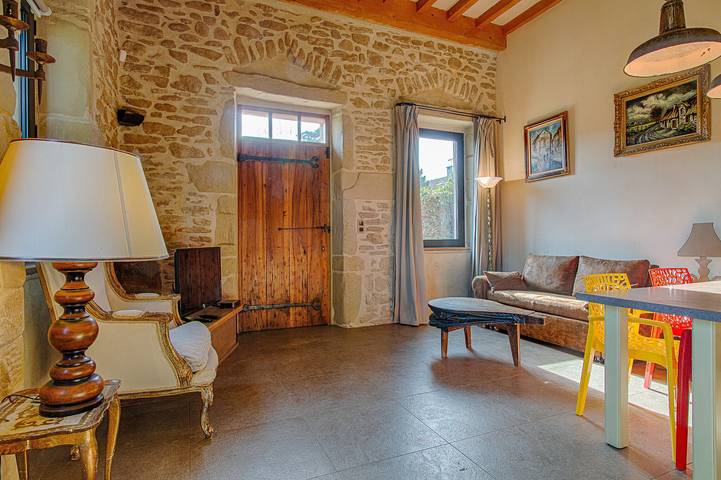 Casa de vacaciones 'Petit Gte De La Renaissante' con terraza privada, Wi-Fi y aire acondicionado in Peyrins, Región de Valence