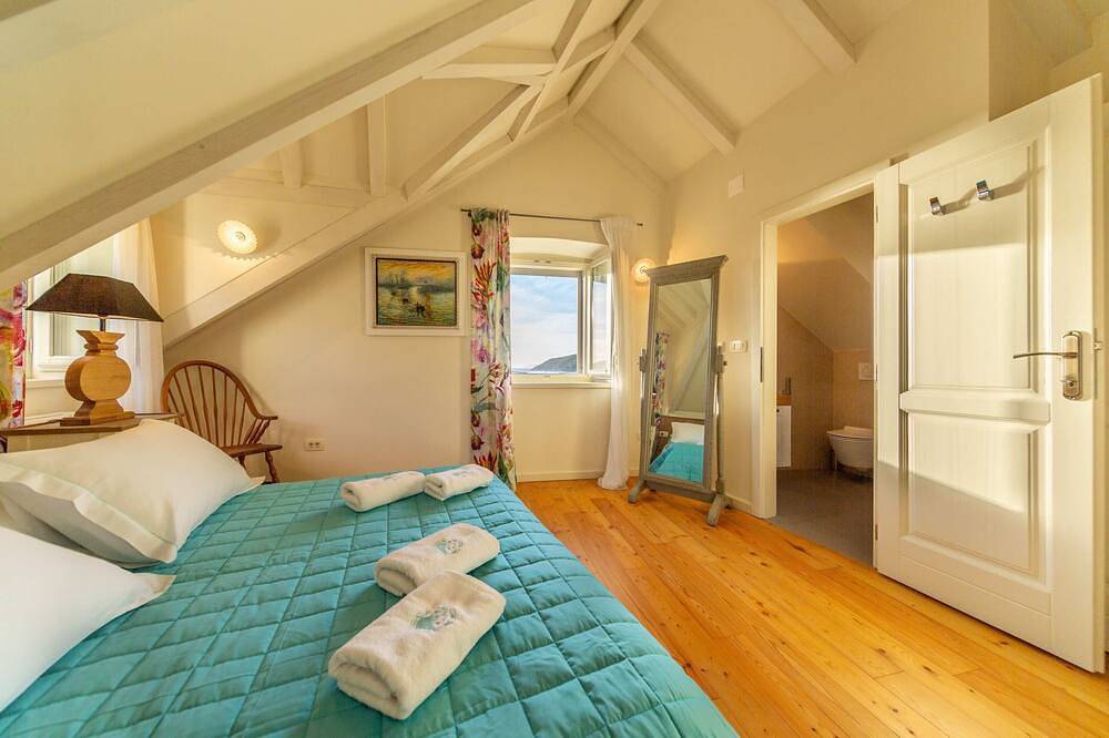 Villa Eudora - in the heart of charming Komiža in Komiza, Split-Dalmatia